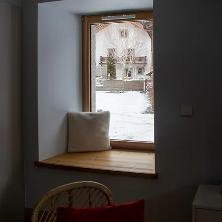 T4 Spacieux Avec Balcon Aux Pieds Des Sentiers Avec Vue Sur Les Montagnes - Jusqu'a 8 Personnes