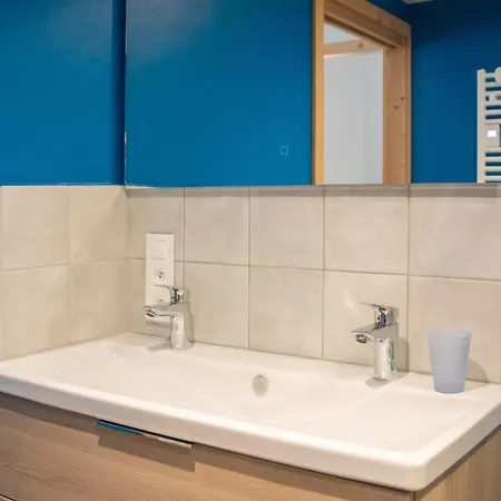Lejlighed T4 Spacieux Avec Balcon Aux Pieds Des Sentiers Avec Vue Sur Les Montagnes - Jusqu'a 8 Personnes