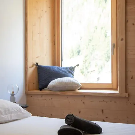 T4 Spacieux Avec Balcon Aux Pieds Des Sentiers Avec Vue Sur Les Montagnes - Jusqu'a 8 Personnes * Chamonix