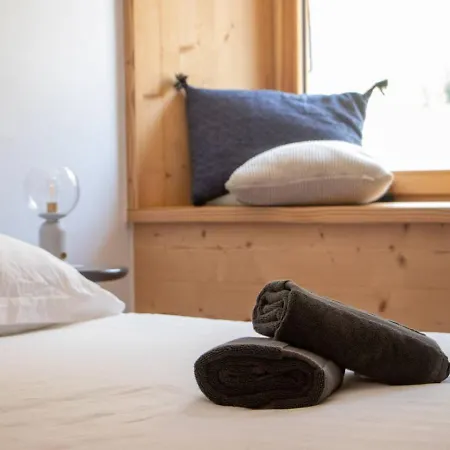 T4 Spacieux Avec Balcon Aux Pieds Des Sentiers Avec Vue Sur Les Montagnes - Jusqu'a 8 Personnes * Chamonix