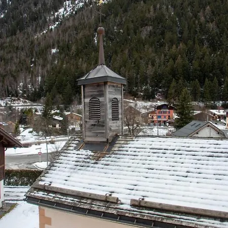T4 Spacieux Avec Balcon Aux Pieds Des Sentiers Avec Vue Sur Les Montagnes - Jusqu'a 8 Personnes * Шамони